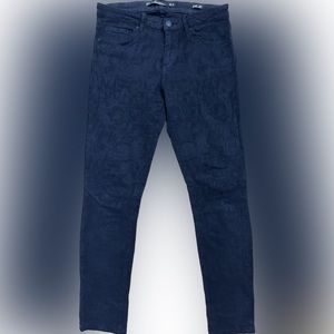 Zara Woman Premium Denim Collection Black Size 4